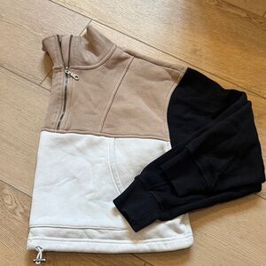 Vici Sport Tan and Cream Fleece